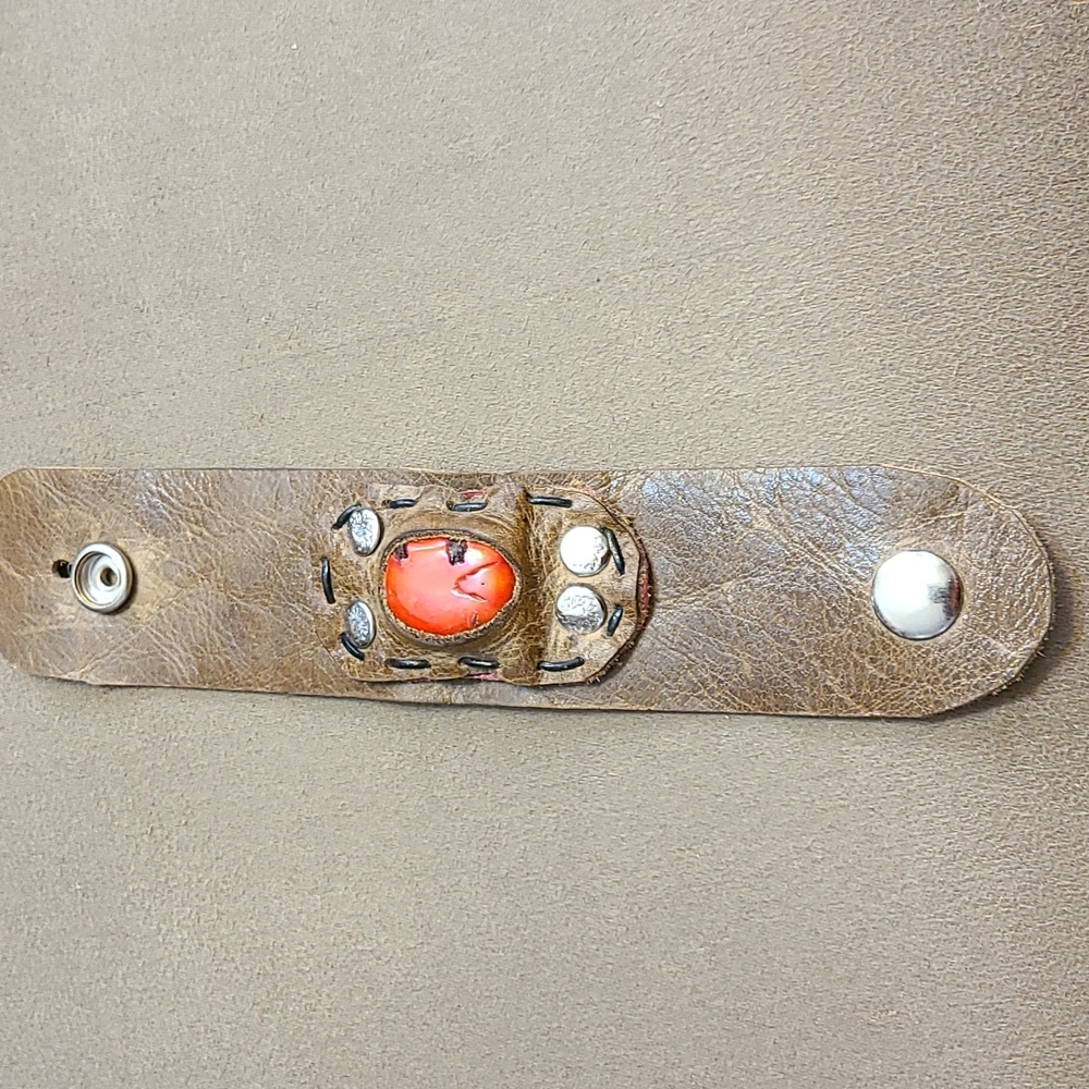 Leather bracelet